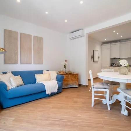 Blue Dolphin By Portofinohomes * بورتوفينو