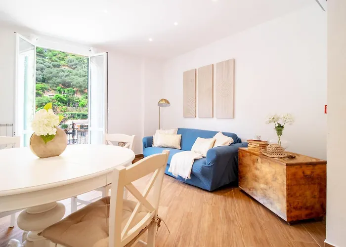 Blue Dolphin By Portofinohomes * Portofino